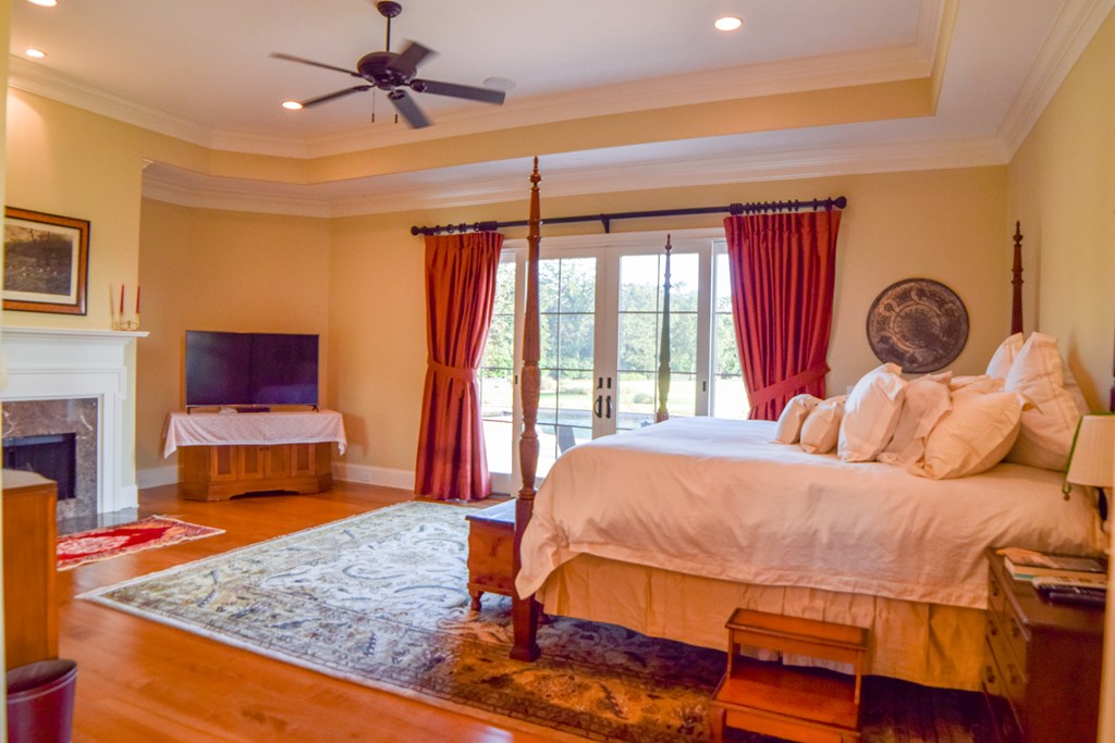 Sold 491 Burkelo Road, Wagener, SC 29164 5 Beds / 5 Full Baths / 1