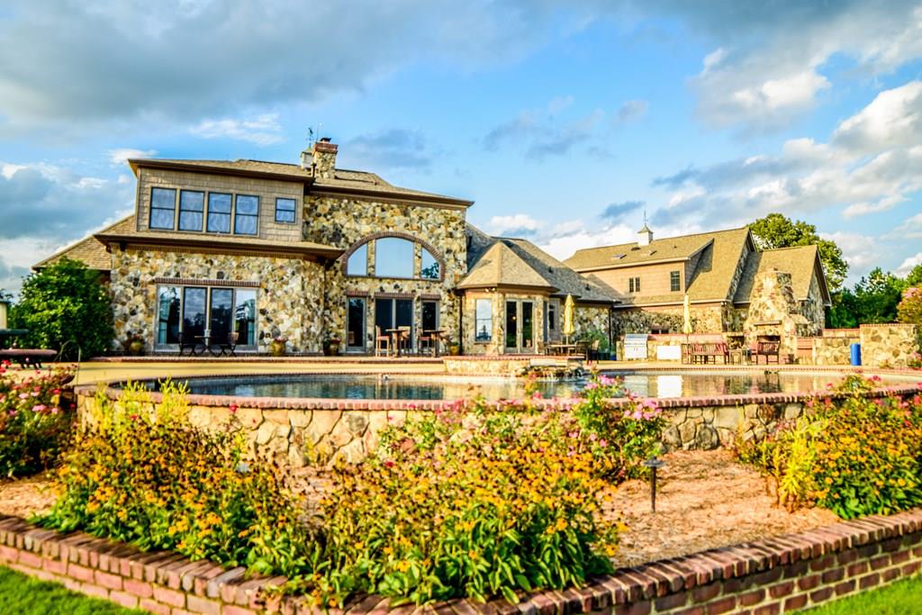 Sold 491 Burkelo Road, Wagener, SC 29164 5 Beds / 5 Full Baths / 1